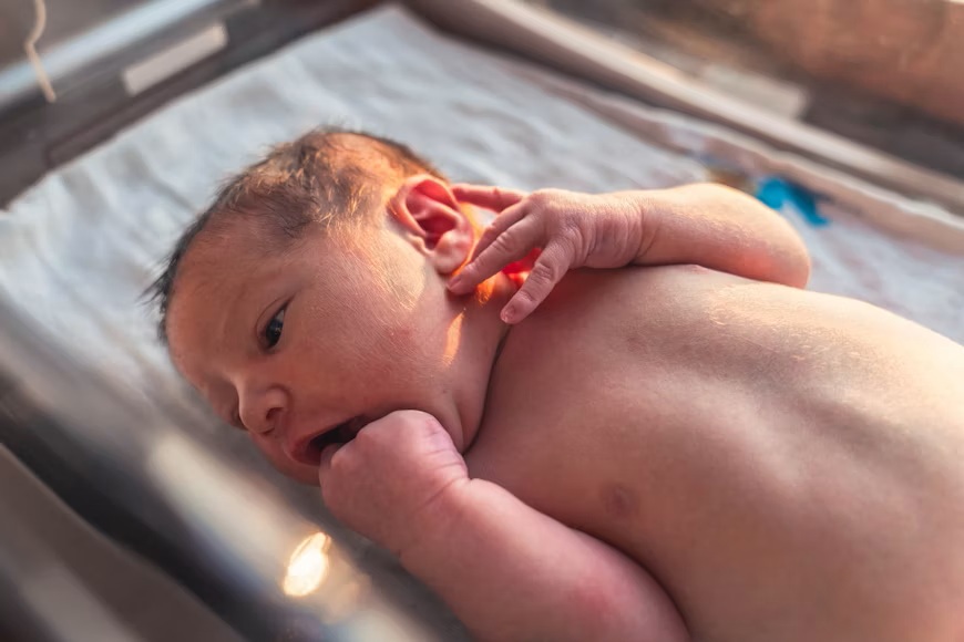 Niedrigschwellige Unterstutzung fur Familien mit Babys mit Regulationsstorungen